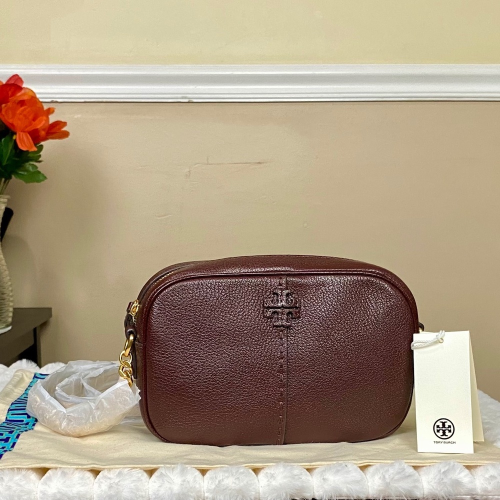 TORY BURCH McGraw Textured Leather Camera Bag